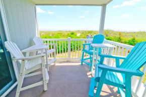 Oceanfront and Modern Top Location on Ocean Blvd w Pool